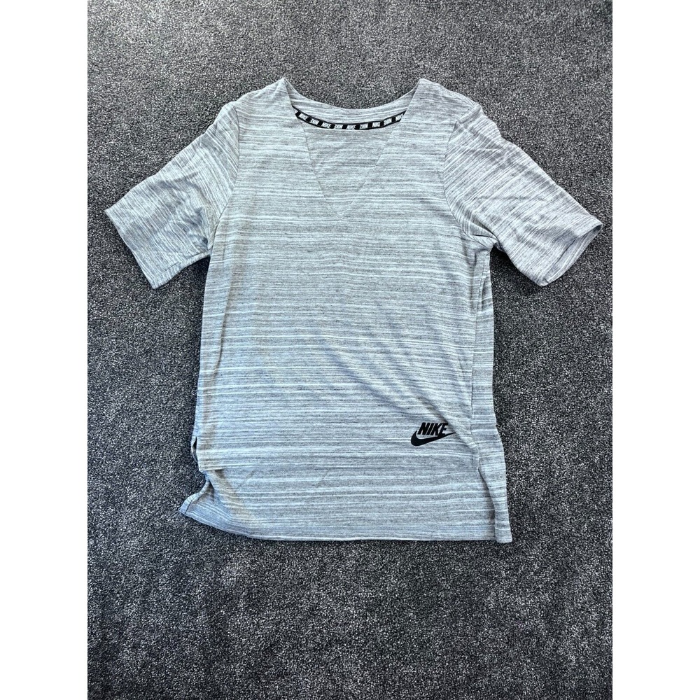 Nike Shirt Womens XS V Neck Short Sleeve Striped Heathered Stretch Pullover Gray